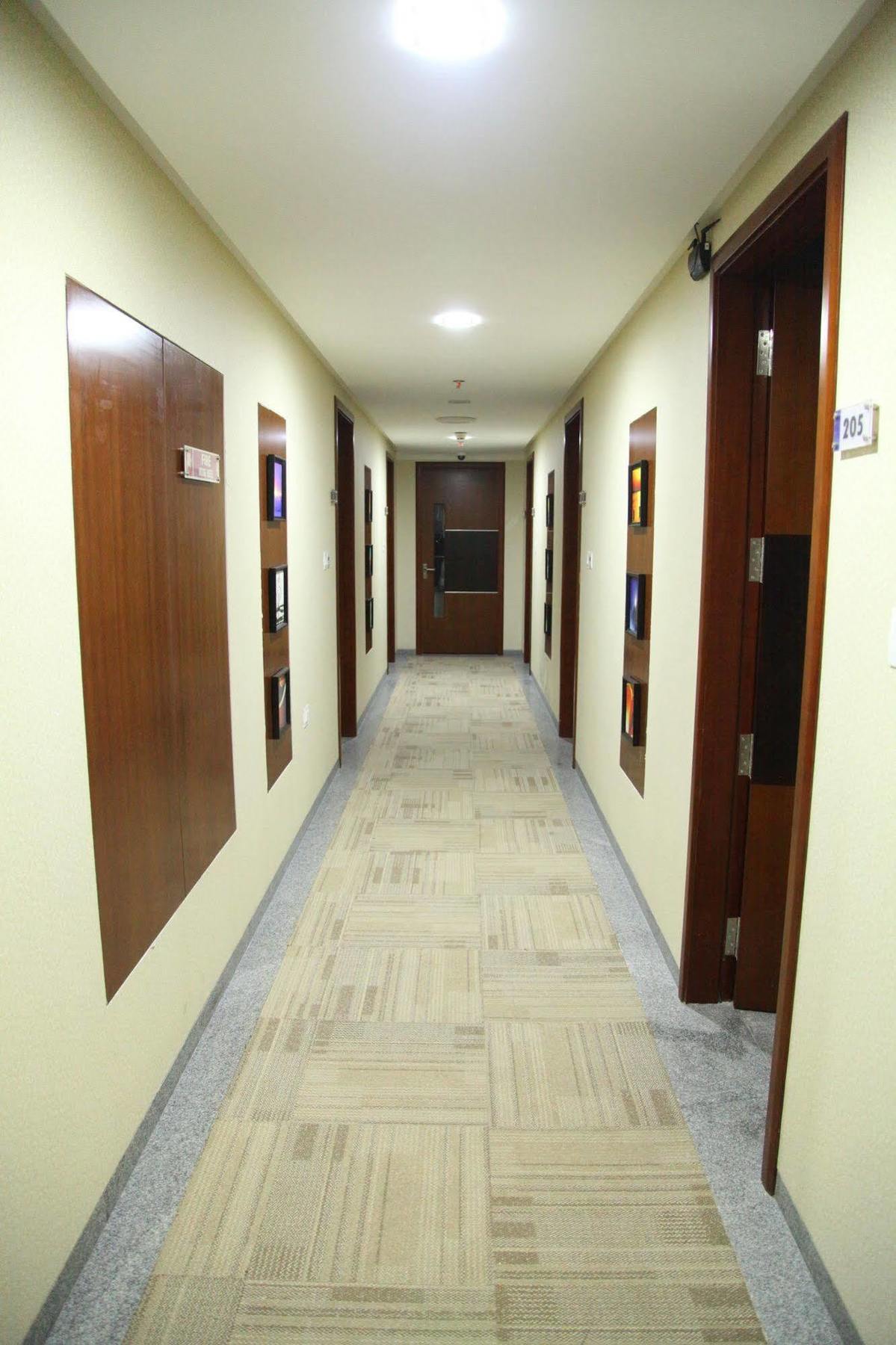 Best Western ティルパティ エクステリア 写真